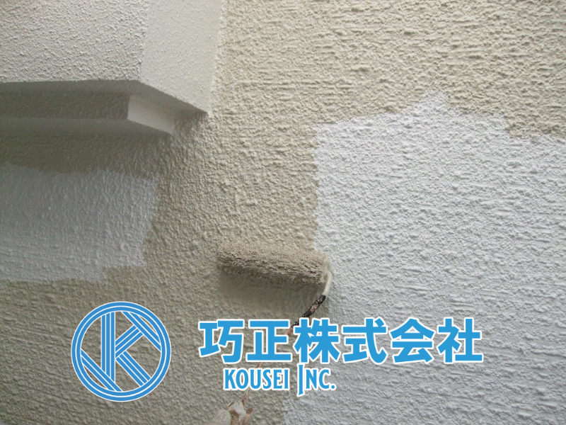 東京都八王子市で外壁の塗装を行いました。外壁中塗り２　２０２３年１２月１０日